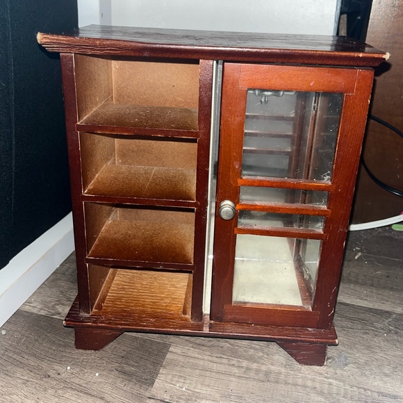 Jewelry box - Picture 2 of 11